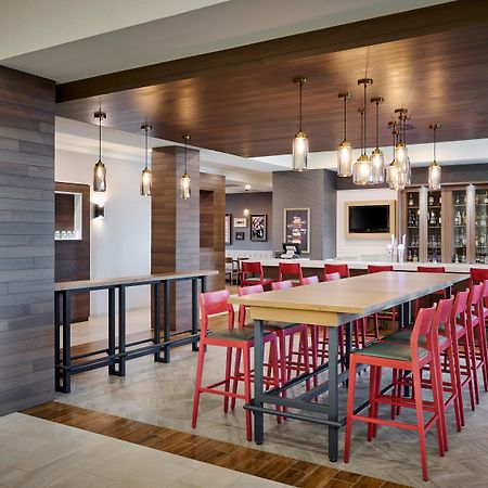 Holiday Inn & Suites Oakville At Bronte By Ihg Εξωτερικό φωτογραφία