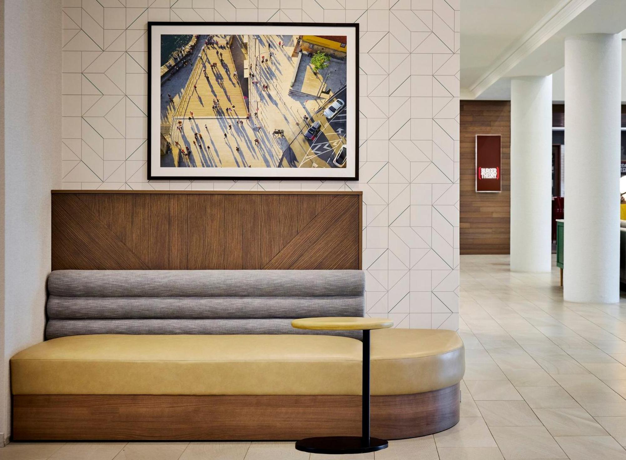 Holiday Inn & Suites Oakville At Bronte By Ihg Εξωτερικό φωτογραφία